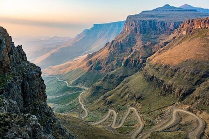 Sani Pass 4X4 Day Tour and Lesotho Village Visit