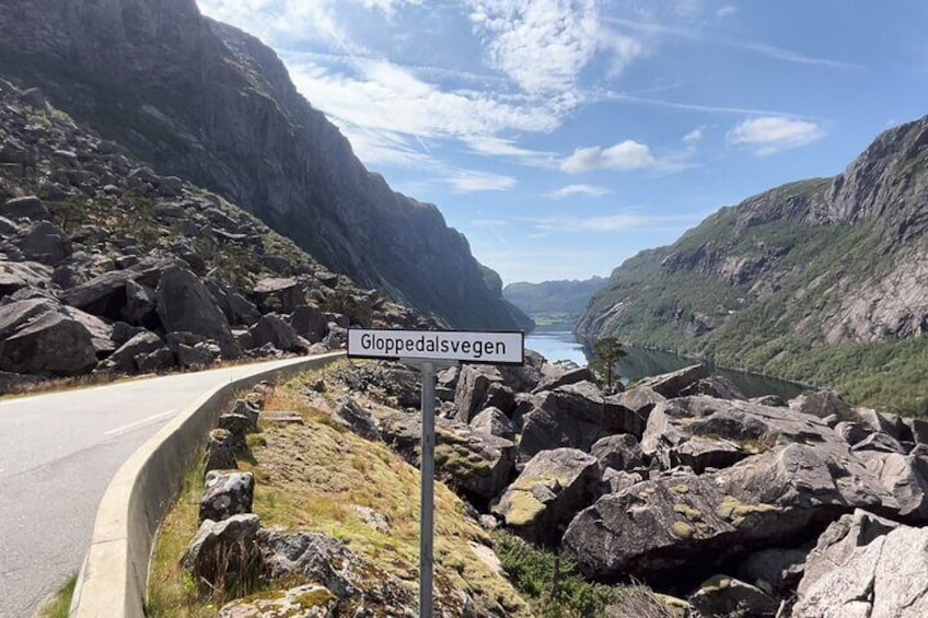 Stavanger Day Trip: Nature, Culture & Food