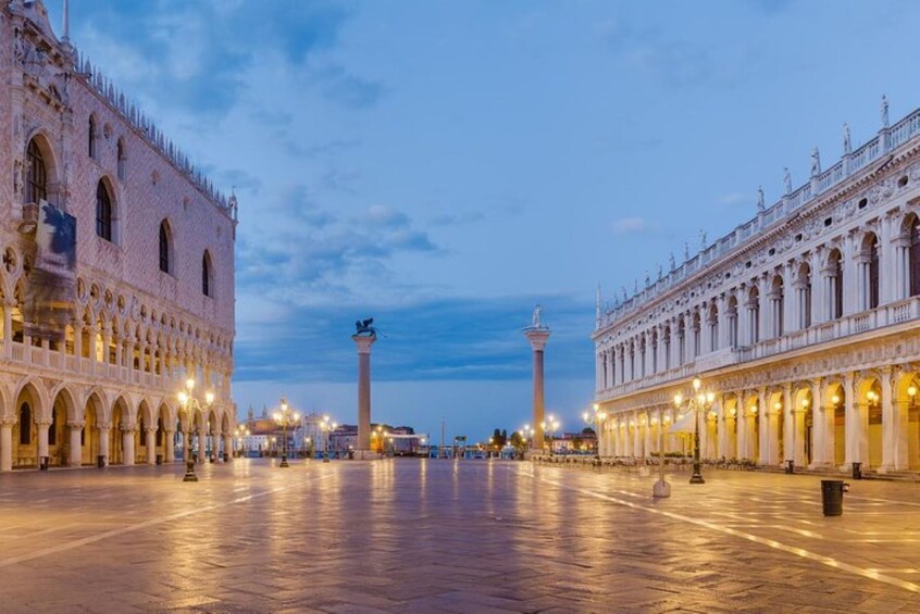 Private tour of Venice with skip-the-line ticket to St. Mark's Bell