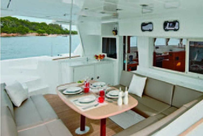 Dining area aboard the Hawaii Nautical yacht 