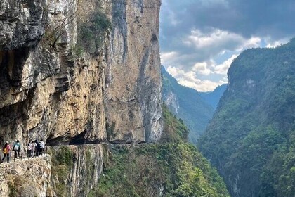 Guided Private Day Tour of Chongqing Wulong Karst