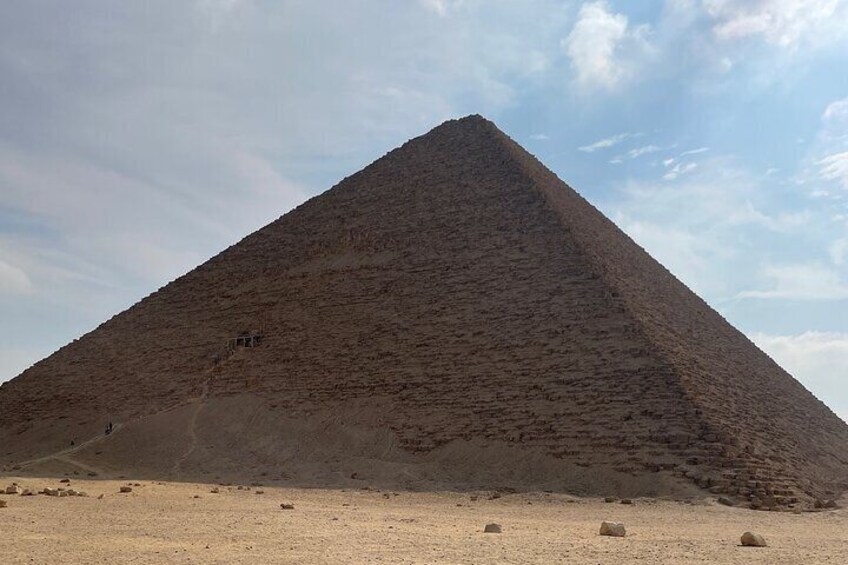 Giza Day Tour to Memphis Sakkara and Dahshur Pyramids