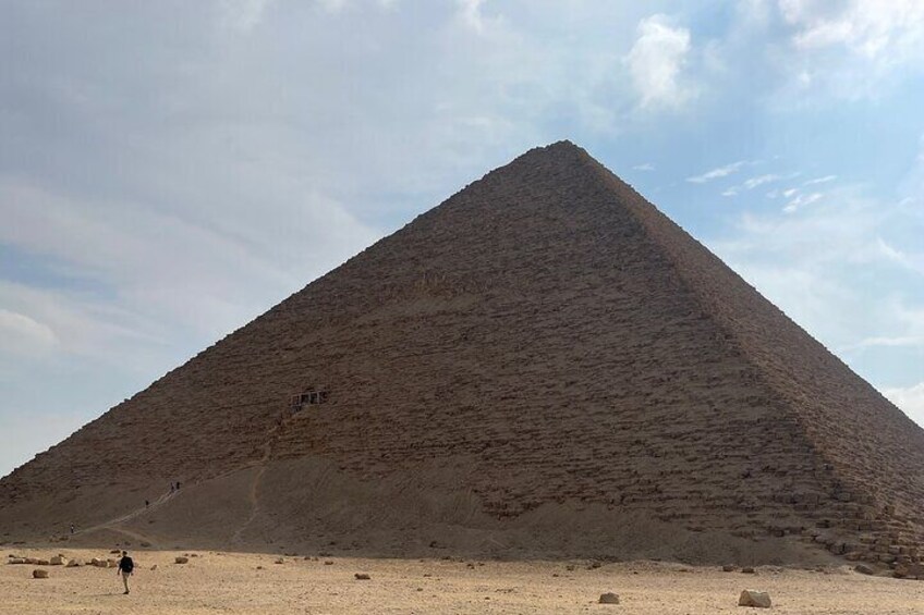 Giza Day Tour to Memphis Sakkara and Dahshur Pyramids