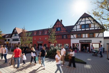 Private Shopping Tour from Strasbourg to Roppenheim Style Outlets