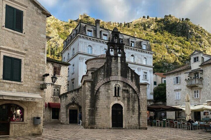 Self Guided Stroll Through Old Town of Kotor