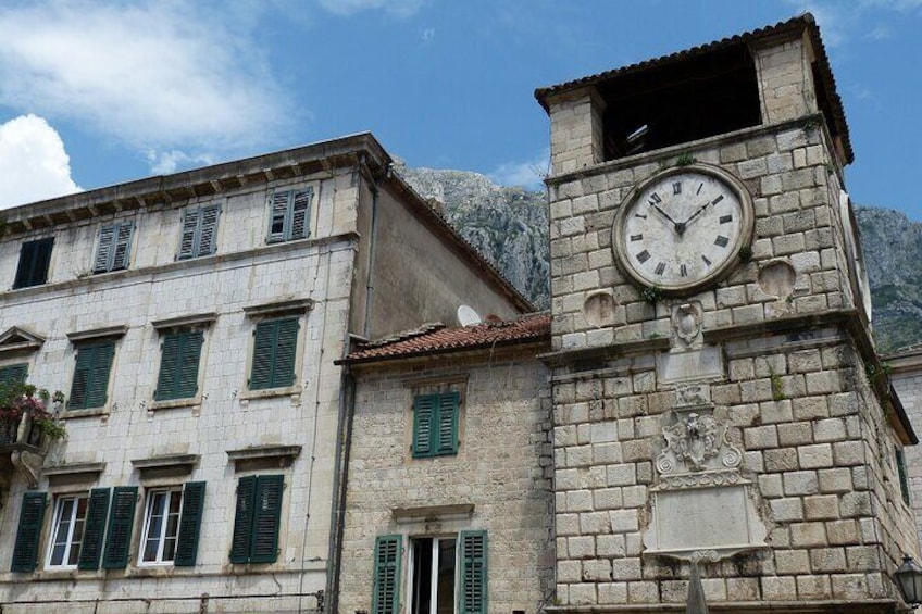 Self Guided Stroll Through Old Town of Kotor