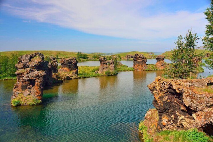 Lava formations Kálfarströnd - Mývatn