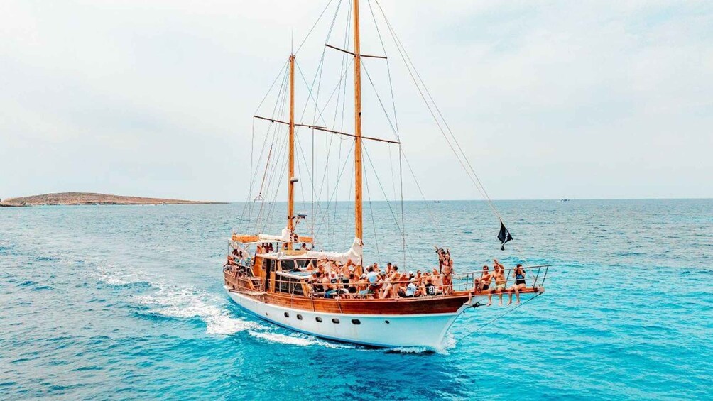 From Malta: Malta, Gozo & Comino Three Islands Sailing Trip