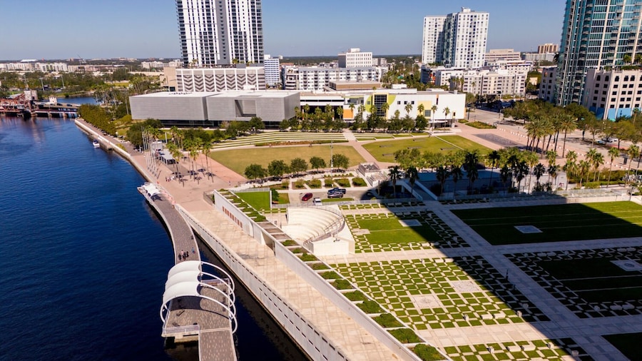 Tampa Florida Self Guided Walking Audio Tour