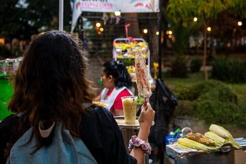 5 Hour Evening Walking Food Tour in Oaxaca 