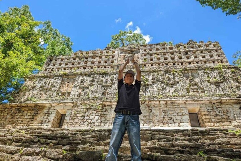 Bonampak & Yaxchilan archaeological sites & jungle