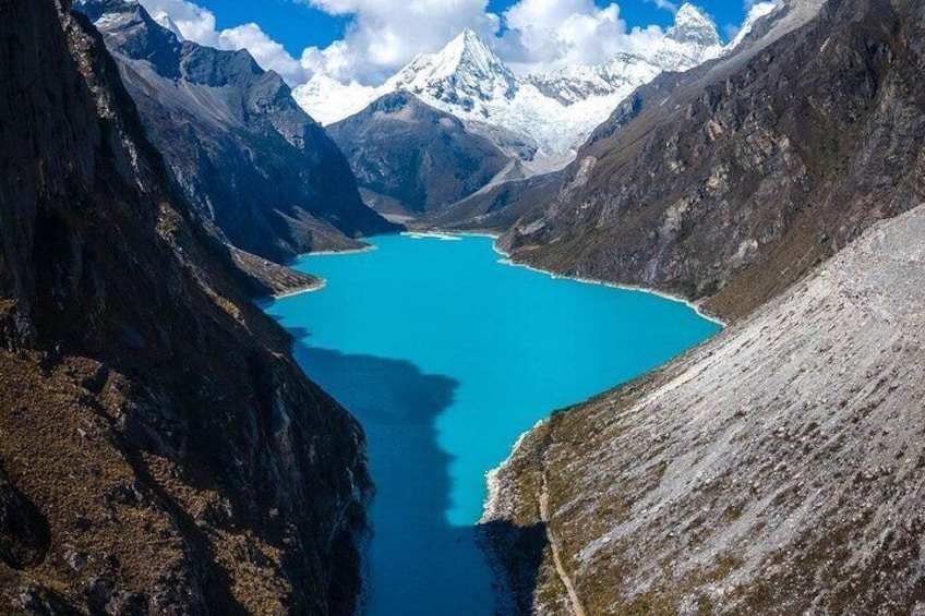 Huaraz: Laguna Parón - Turquoise Beauty