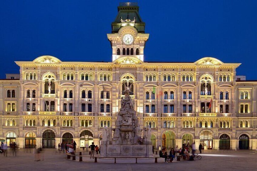 Walking Tour Experience in Trieste