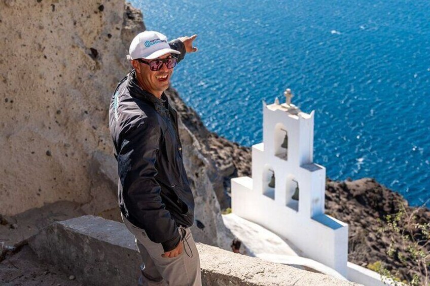 Half Day Santorini Private Tour Santorini:Oia, Pyrgos, Black Sand