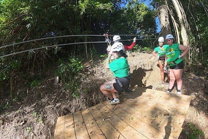 Jamaikas längste Zipline und Rick’Cafe Tour mit Transport