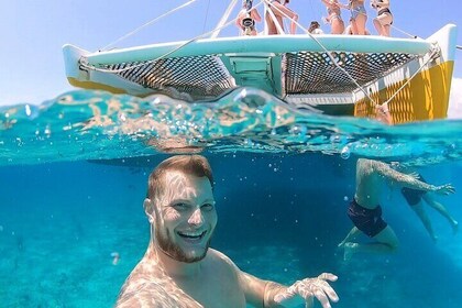 Snorkelling and Sailing Adventure In the Riviera Maya