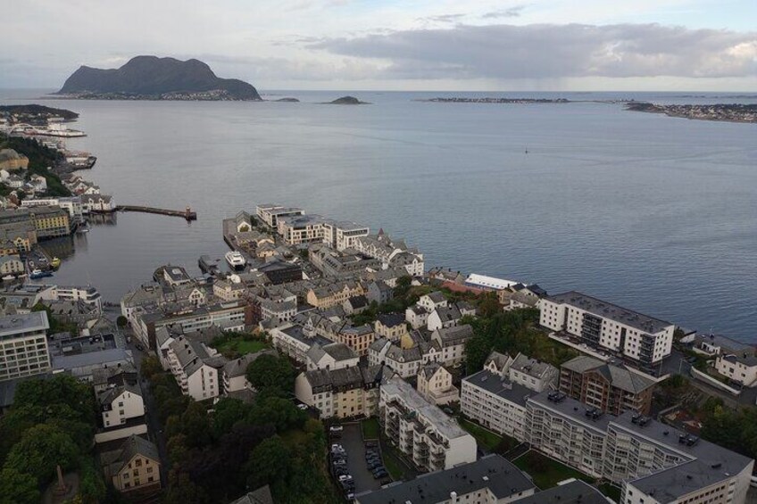 Alesund City Sightseeing Tour Including Aksla Mountain View