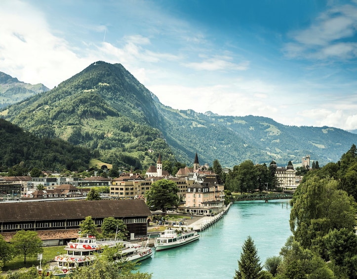 Day trip to Interlaken – Lakes, Mountains and Adventures from Lucerne