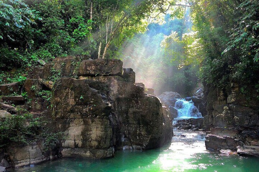 Explore the Antón Valley Adventure and Nature