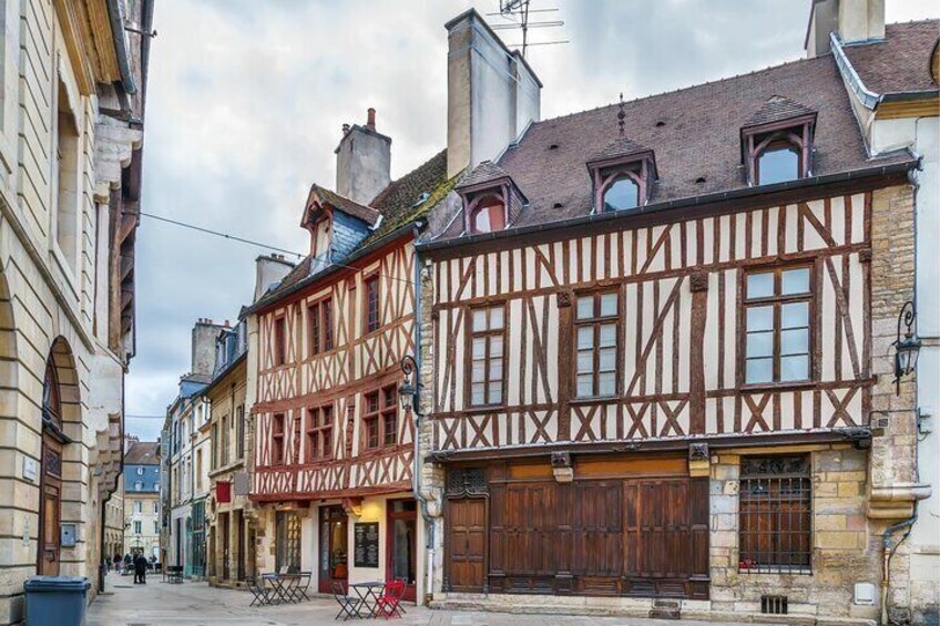 Dijon Scavenger Hunt and Highlights Self-Guided Tour