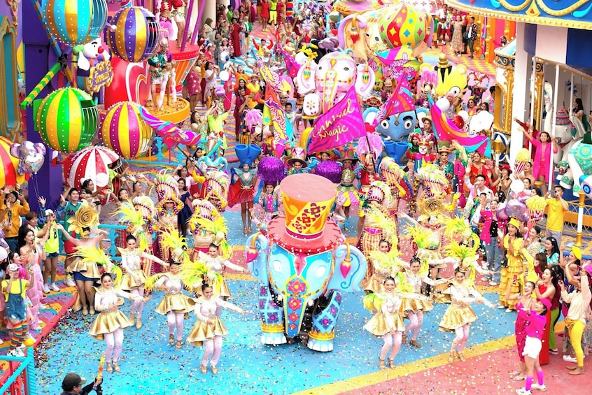 Phuket Carnival Magic: Night of Wonder with Dinner & Transfers