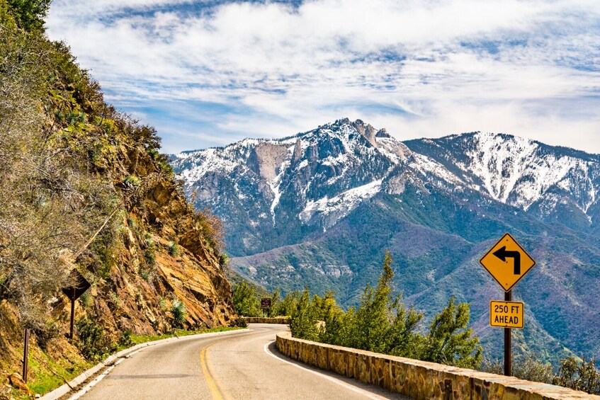 Sequoia & Kings Canyon National Park Self-Driving Audio Tour