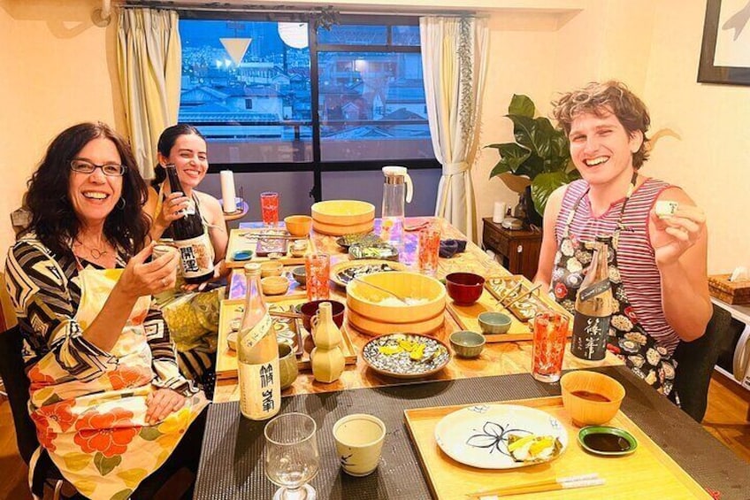 Authentic Vegetarian Sushi Cooking Class in Osaka