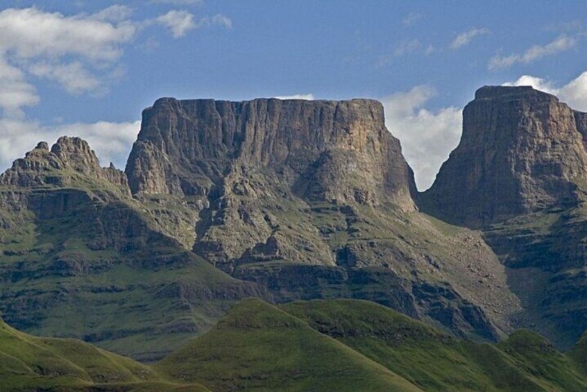 Full-Day Sani Pass and Lesotho Tour from Durban 4x4 Up The Pass