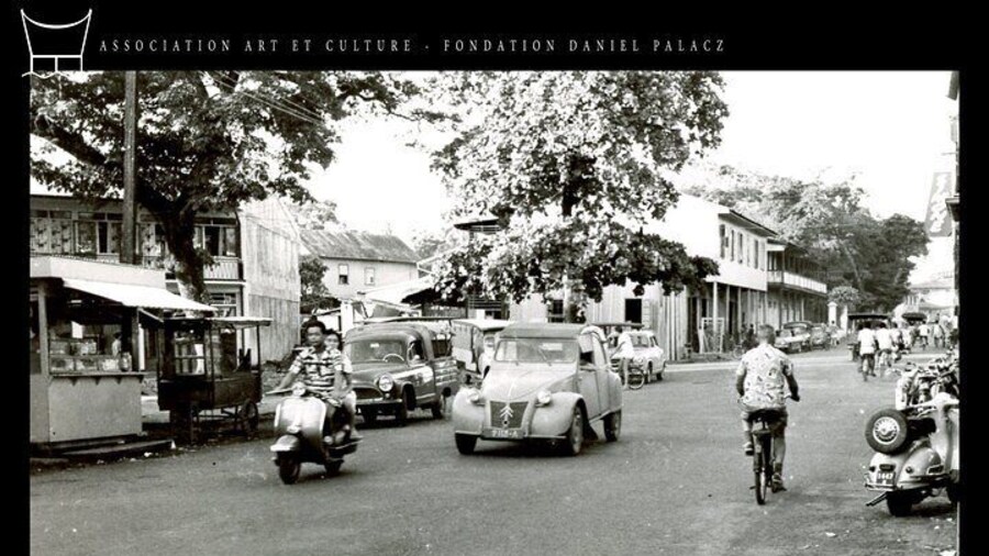 Papeete cultural and historic walking tour at night