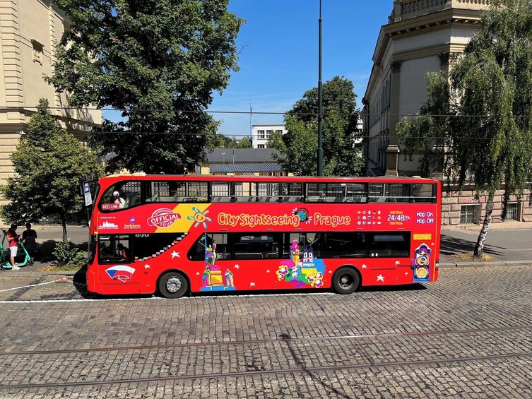 City Sightseeing Prague: Hop-On Hop-Off Bus + Castle Tour + River Cruise