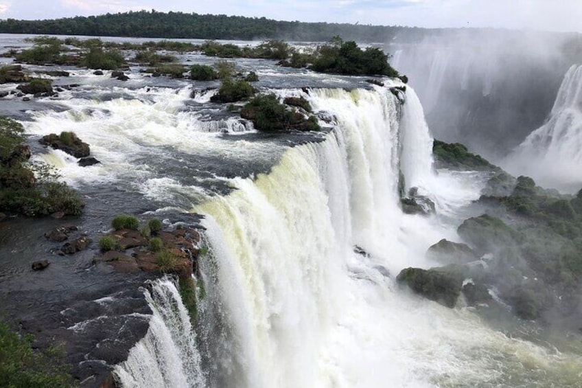 Waterfalls Brazil and Argentina on the same day