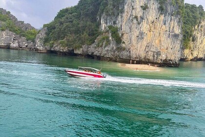 Ha Long: Private Canoe Discover Lan Ha Bay, Viet Hai Village