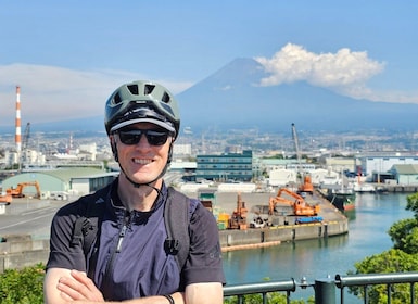 Fuji city: Mount Fuji Scenic E-Bike Tour