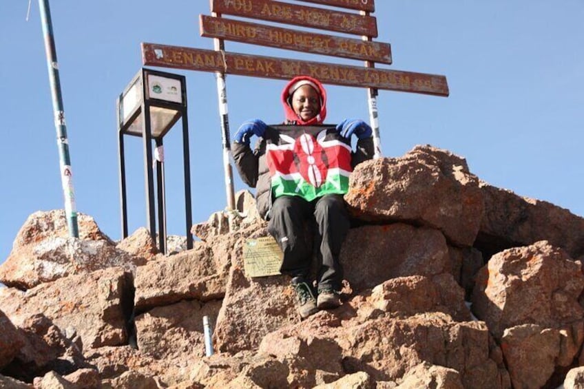 4-Day Mount Kenya Trekking with Pick Up