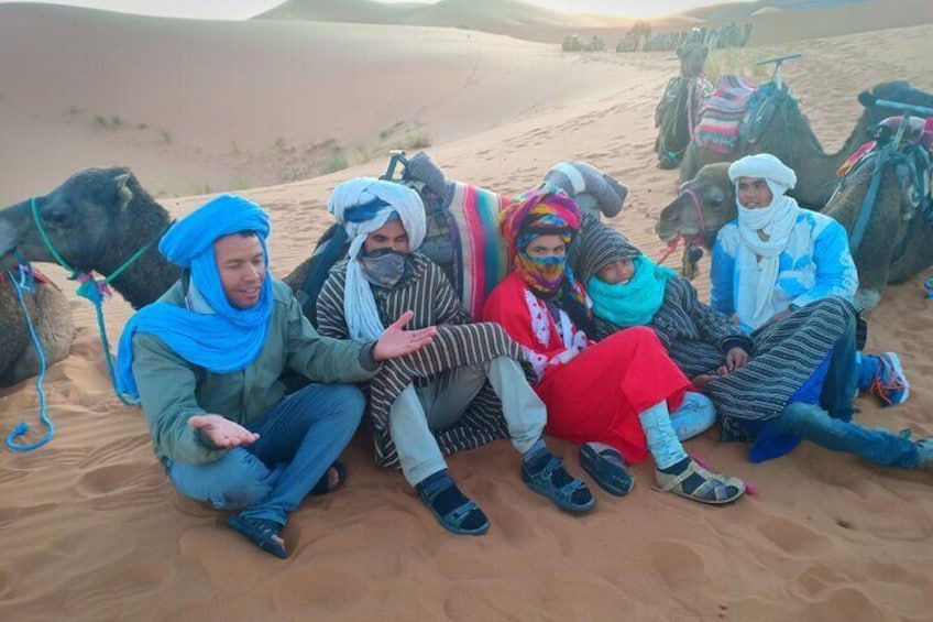 4-Days Desert Tour from Fes to Marrakech through the Dunes