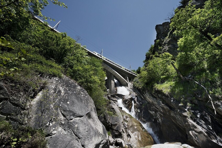 Interlaken & the Swiss Alps Day Trip from Milan