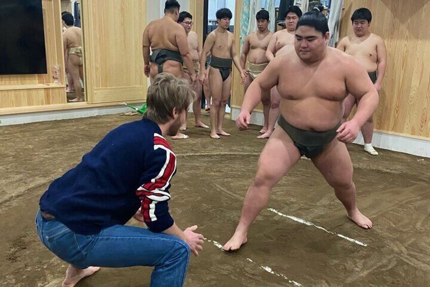 Tokyo VIP Sumo Practice & Chanko Lunch with Sumo wrestler