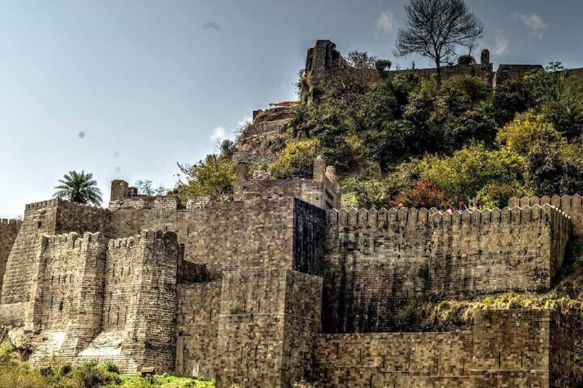 Best Archaeological Gems of Kangra - Kangra Fort tour with Great Himalayan Adventure Studio Pvt. Ltd.