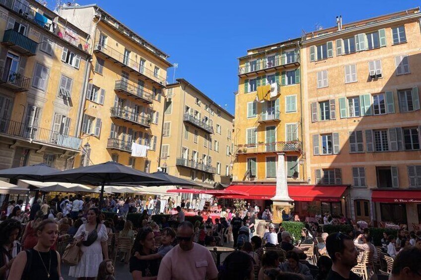 Walking Tour in Nice France