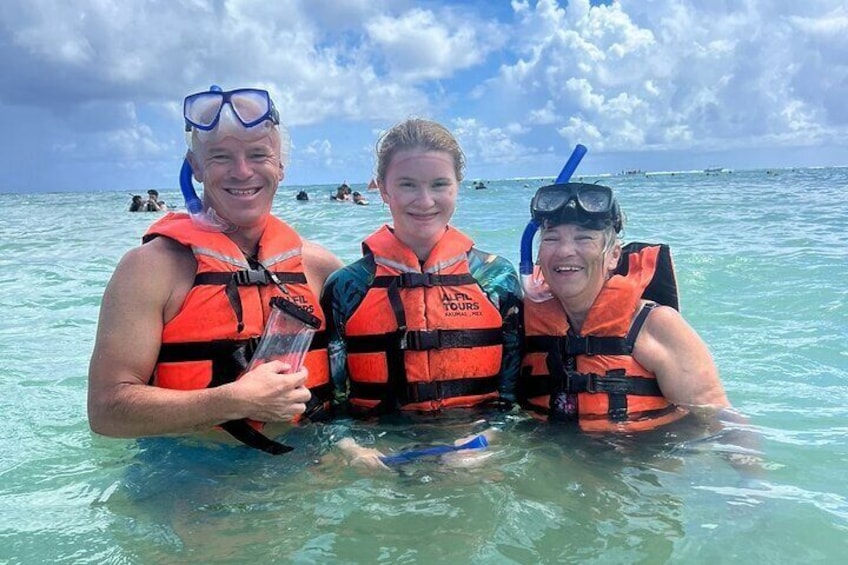 VW Beetle Tour Swim with Turtles and Visit Tulum Ruins and Town