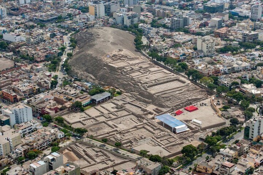 Huaca Pucllana Site Museum Lima Private Tour with Tickets