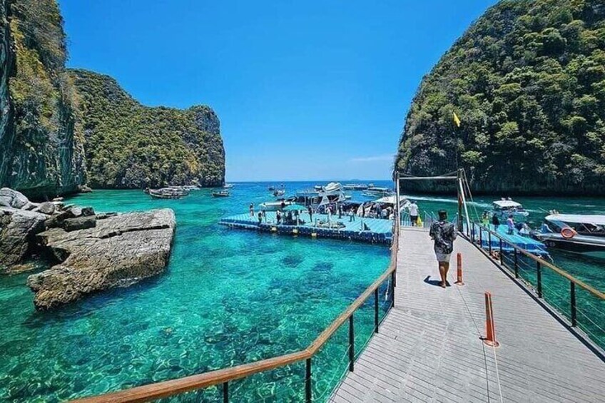 Phi Phi Island Day Trip By premium Speedboat