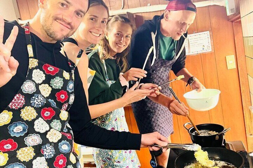 Ramen and Gyoza Cooking Class in Osaka's Nukatach