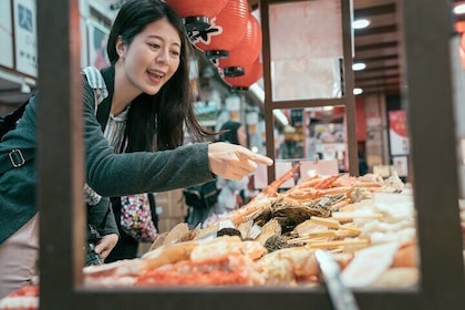 大阪の食と文化 6 時間のプライベート ツアー (公認ガイド付き)