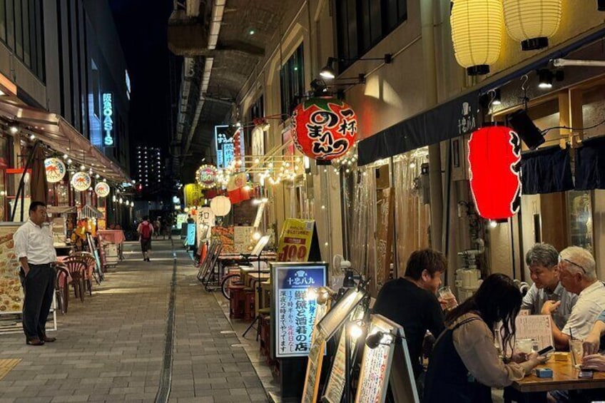 Osaka Bar Hopping in Fukushima Area Where Locals Gather