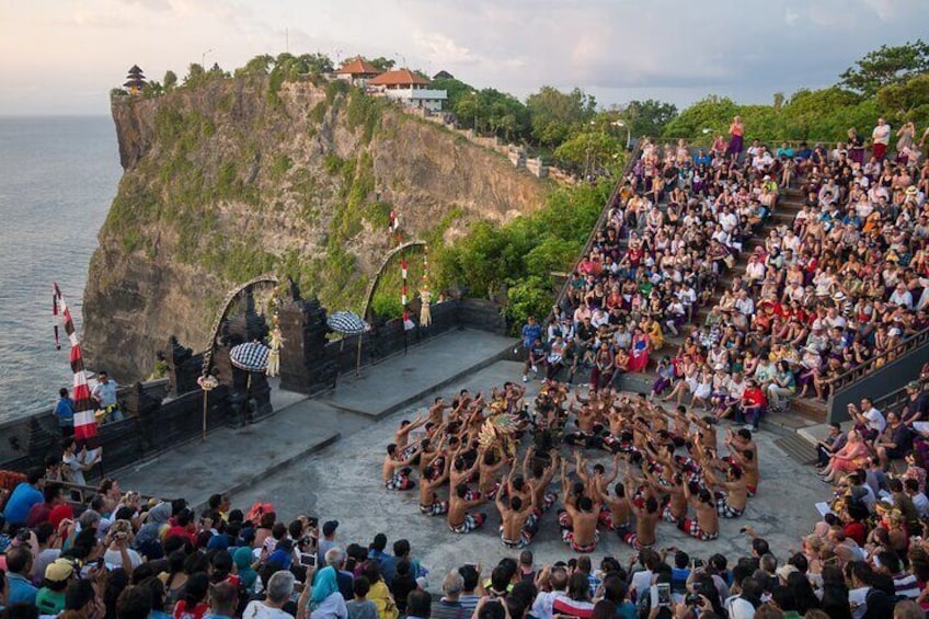 Uluwatu Kecak Dance Show