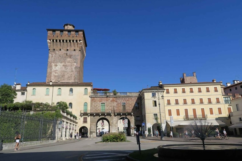 Picture 1 for Activity Fondazione Coppola: Torrione con Vista e Arte Contemporanea