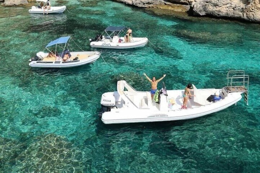 Boat Tour of Cala Luna and Cala Mariolu with Skipper