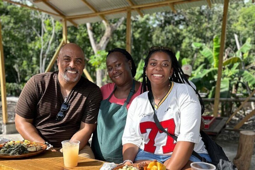 Authentic Jamaican Cooking Experience in the Mountain