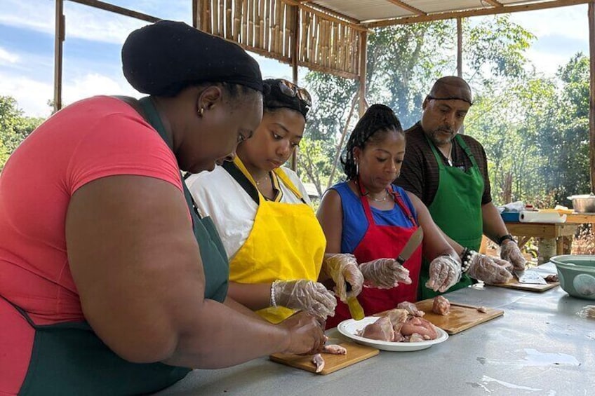 Authentic Jamaican Cooking Experience in the Mountain